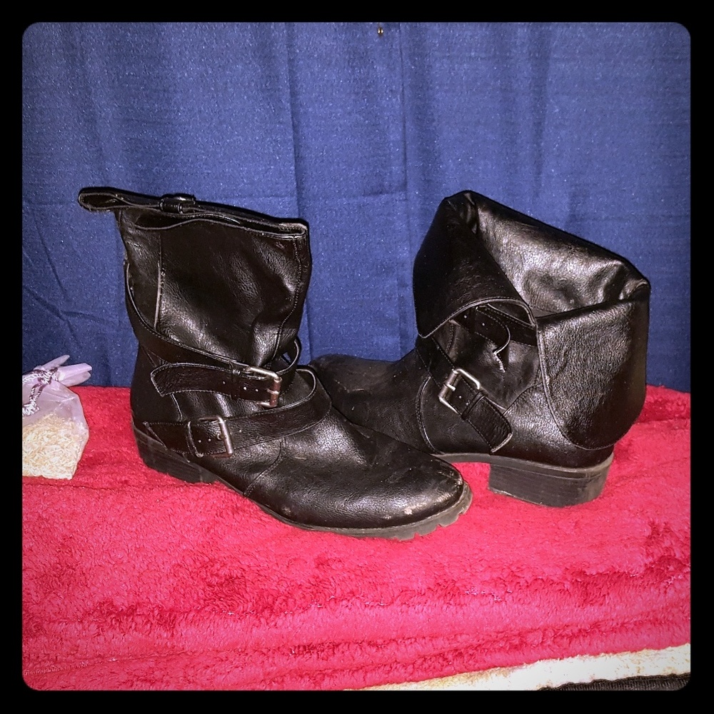 black leather moto boots